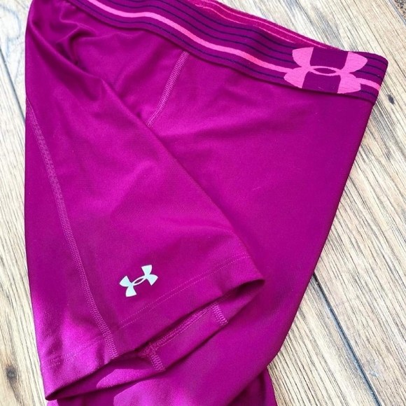 Shorts - Picture 3 of 3